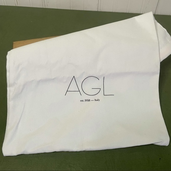 NWT AGL PAVELOU Suede Heeled Mules in Poudre/Powder - Picture 8 of 9